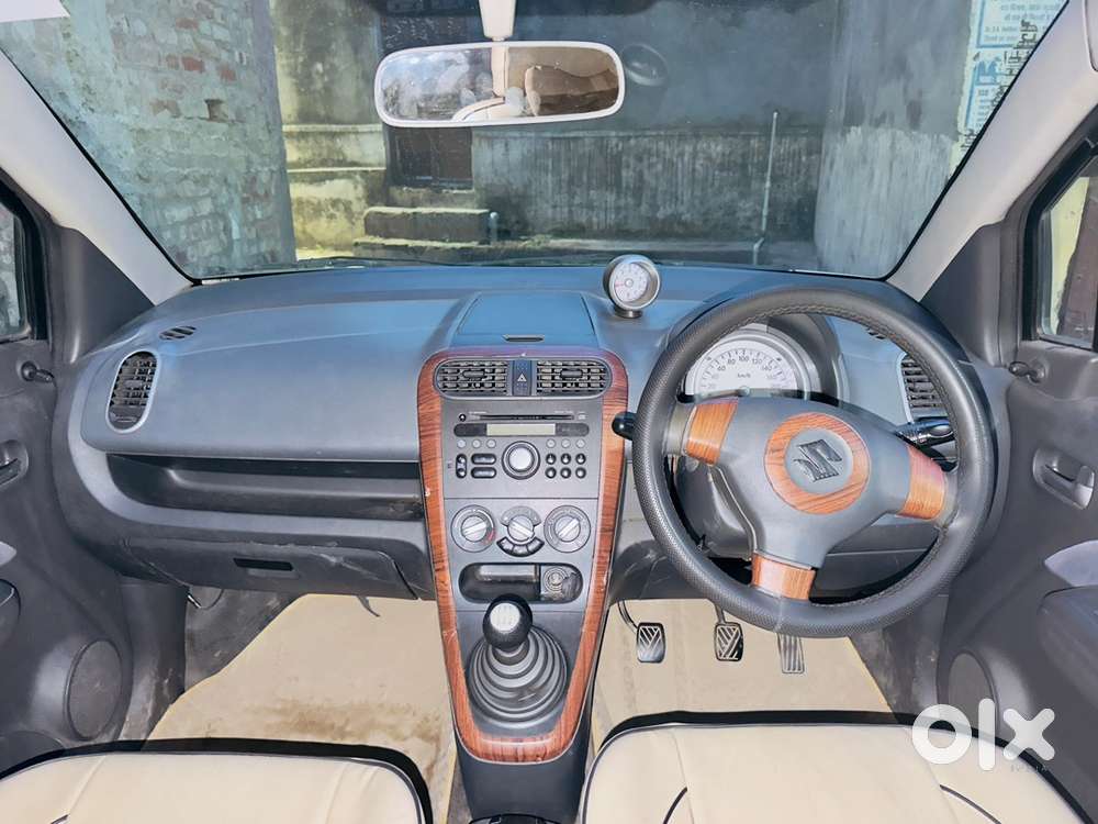 2010 Maruti Ritz Manual Petrol