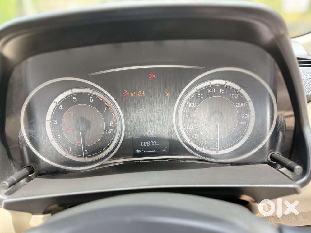 Maruti Suzuki Swift Dzire Zdi+ Amt, 2017, Petrol