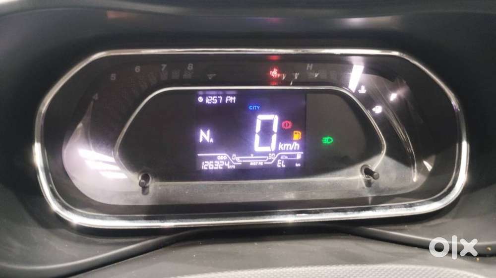 Tata Nexon 1.2 Revotron Xza Plus, 2020, Petrol