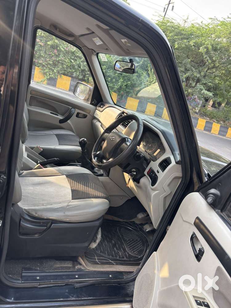 Mahindra Scorpio S4 Plus 4wd, 2016, Diesel
