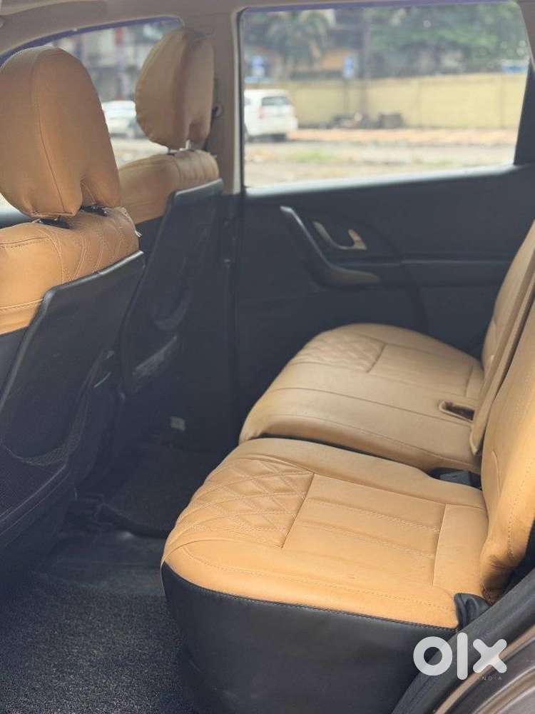 Mahindra Xuv500 At W10 Fwd, 2018, Diesel