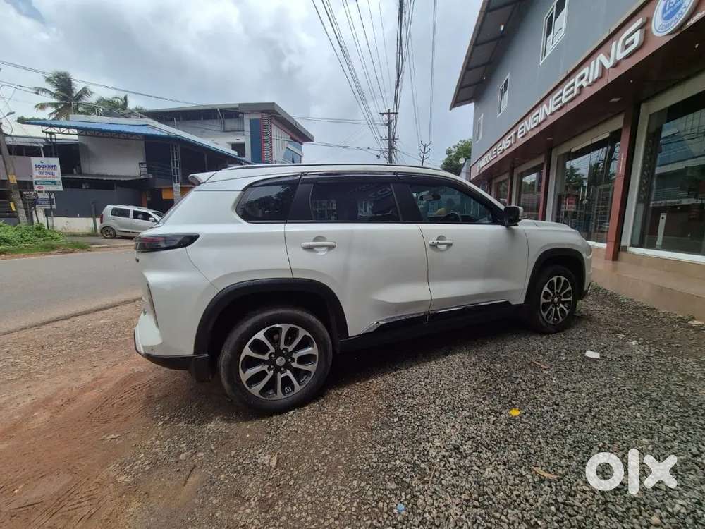 Maruti Suzuki Grand Vitara 2024 Petrol Well Maintained