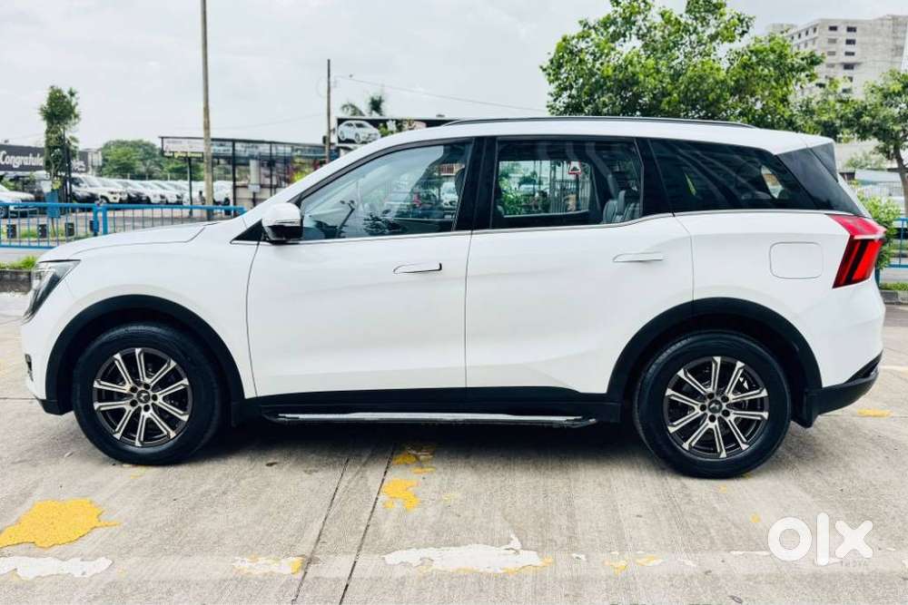 Mahindra Xuv700 2.2 Ax 7 Diesel At Luxury Pack Str Awd, 2022, Diesel
