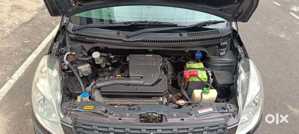 Maruti Suzuki Ertiga Zxi, 2013, Petrol