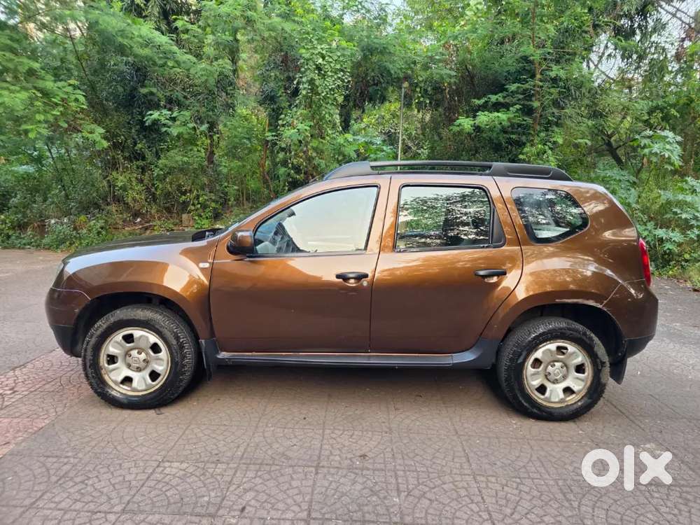 Renault Duster 2012 Petrol 40000 Km Driven 85 Psi Good Condition