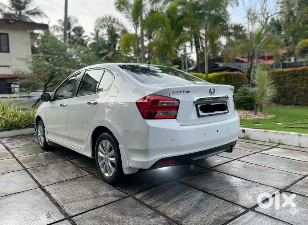 Honda City 3rd Gen 2012 Petrol Well Maintained