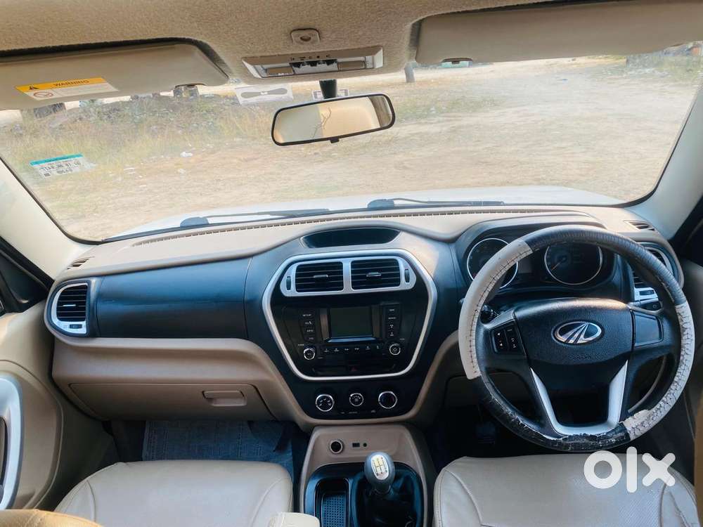 Mahindra Tuv 300 T8, 2016, Diesel