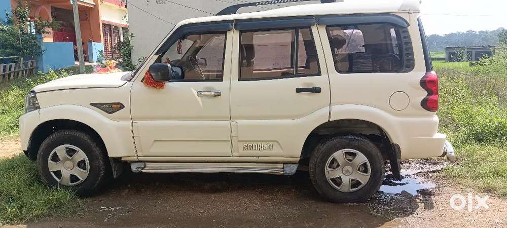 Mahindra Scorpio Diesel 2015