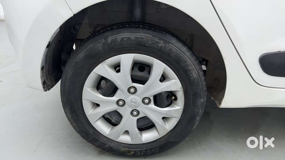 Hyundai Grand I10 1.2 Kappa Sportz, 2015, Petrol