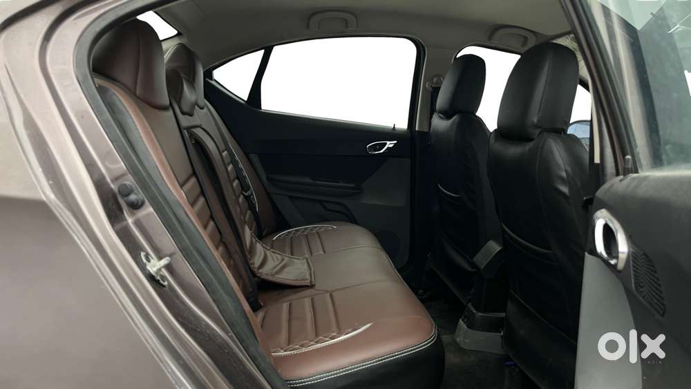Tata Tigor Xza, 2018, Petrol
