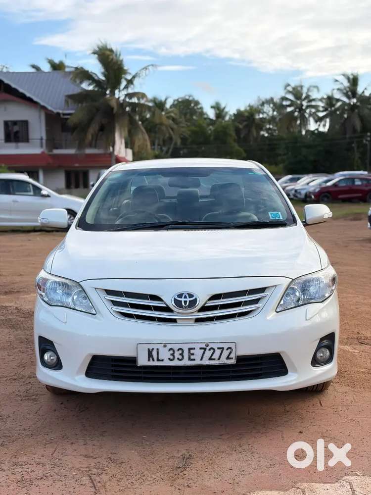 Toyota Corolla Altis 2013 Petrol Automatic
