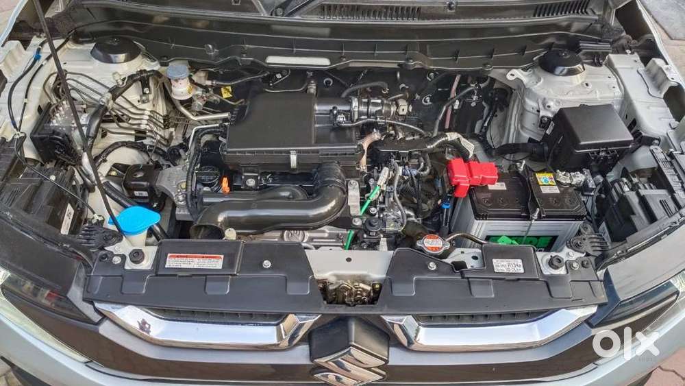 Maruti Suzuki Brezza 1.5 Zxi Plus Smart Hybrid, 2024, Petrol