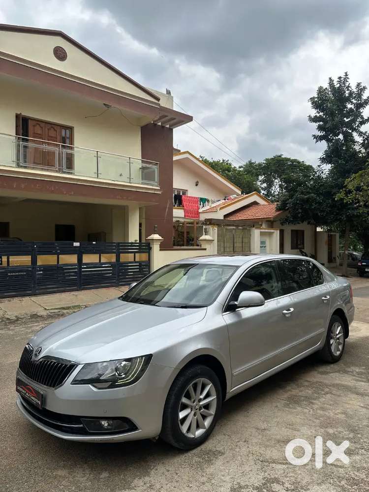Skoda Superb 2015 Petrol Well Maintained