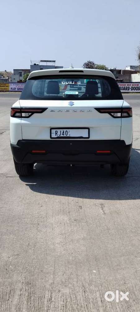 Maruti Suzuki Brezza 1.5 Lxi Smart Hybrid, 2024, Petrol