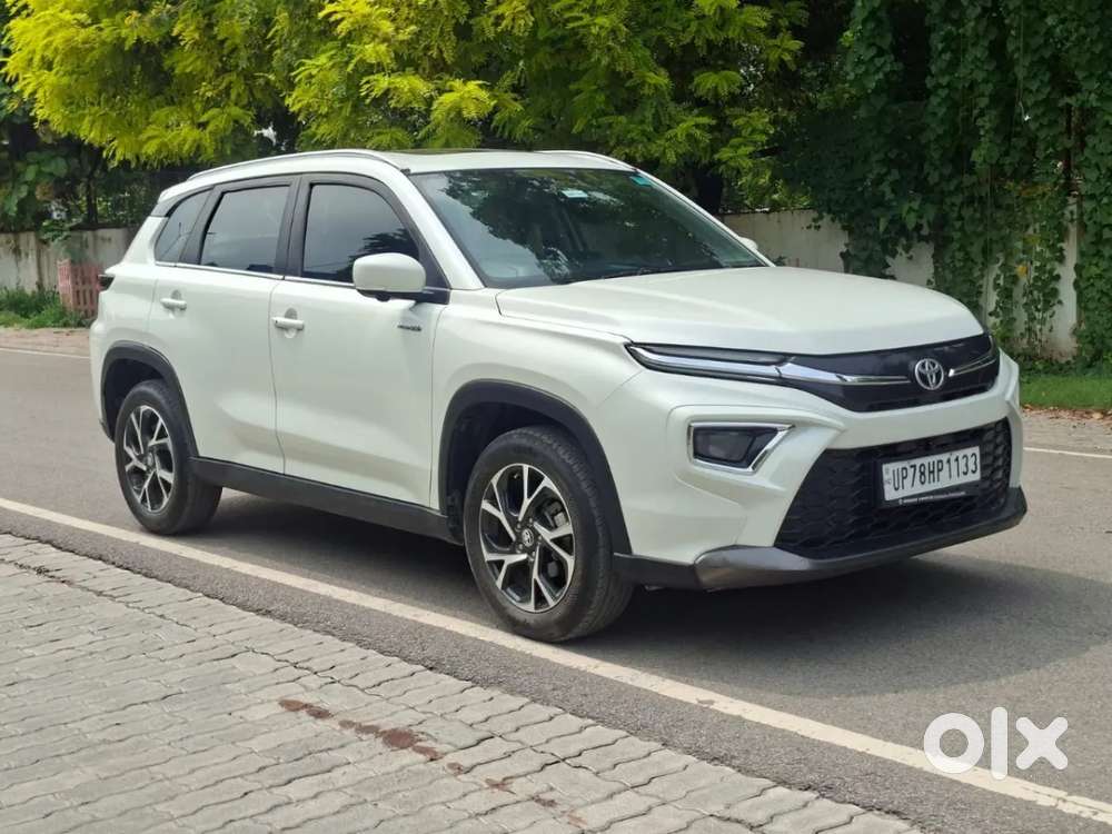Toyota Urban Cruiser Hyryder 1.5 V Hybrid, 2024, Petrol