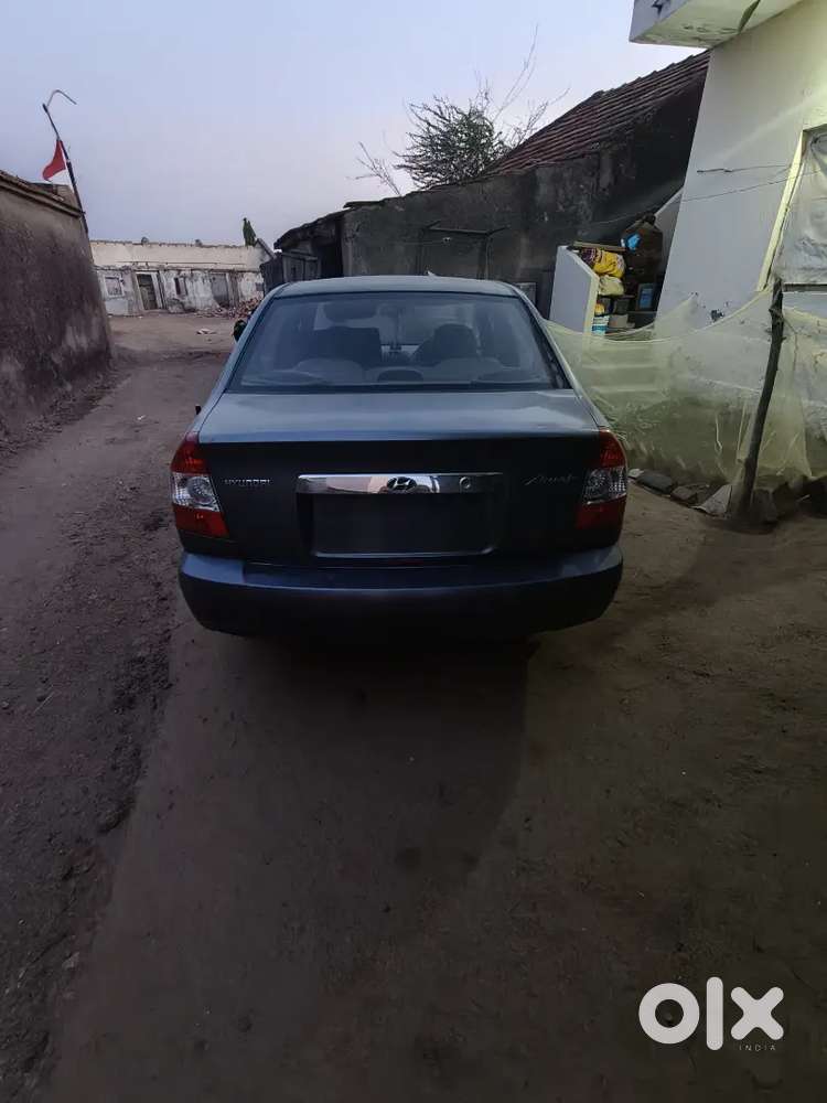 ચારેય ટાયર નવા, વીમો એક વર્ષ, Cng પાસિંગ 3 વર્ષ