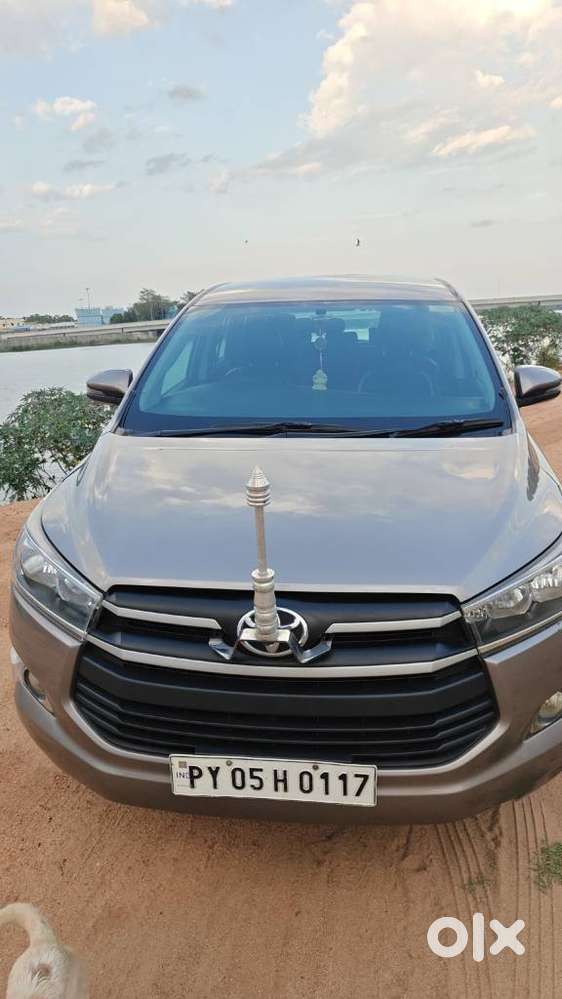 Toyota Innova Crysta 2.4 G Plus Mt 8s, 2019, Diesel