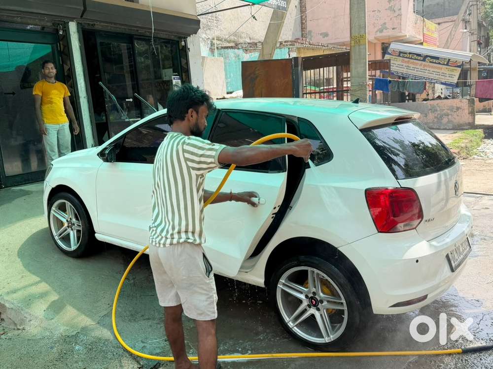 Volkswagen Polo 2017 Car