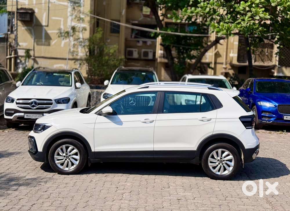 Volkswagen Taigun 1.0 Tsi Highline At, 2023, Petrol