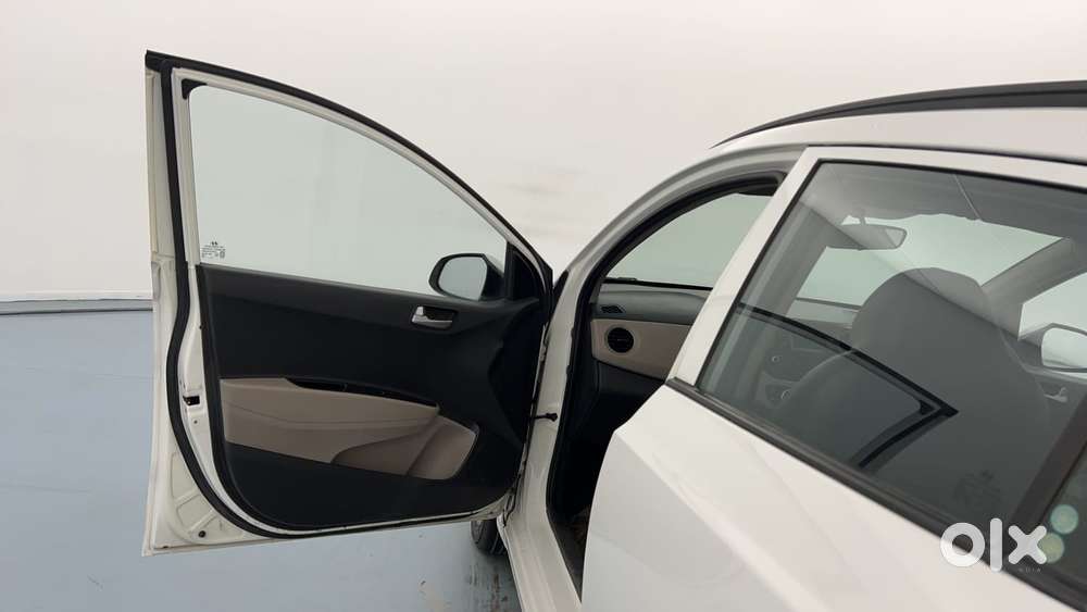 Hyundai Grand I10 1.2 Kappa Asta At Vtvt, 2016, Petrol