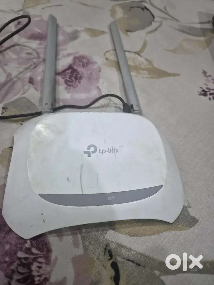 Tp-link wifi router 300 mpbs