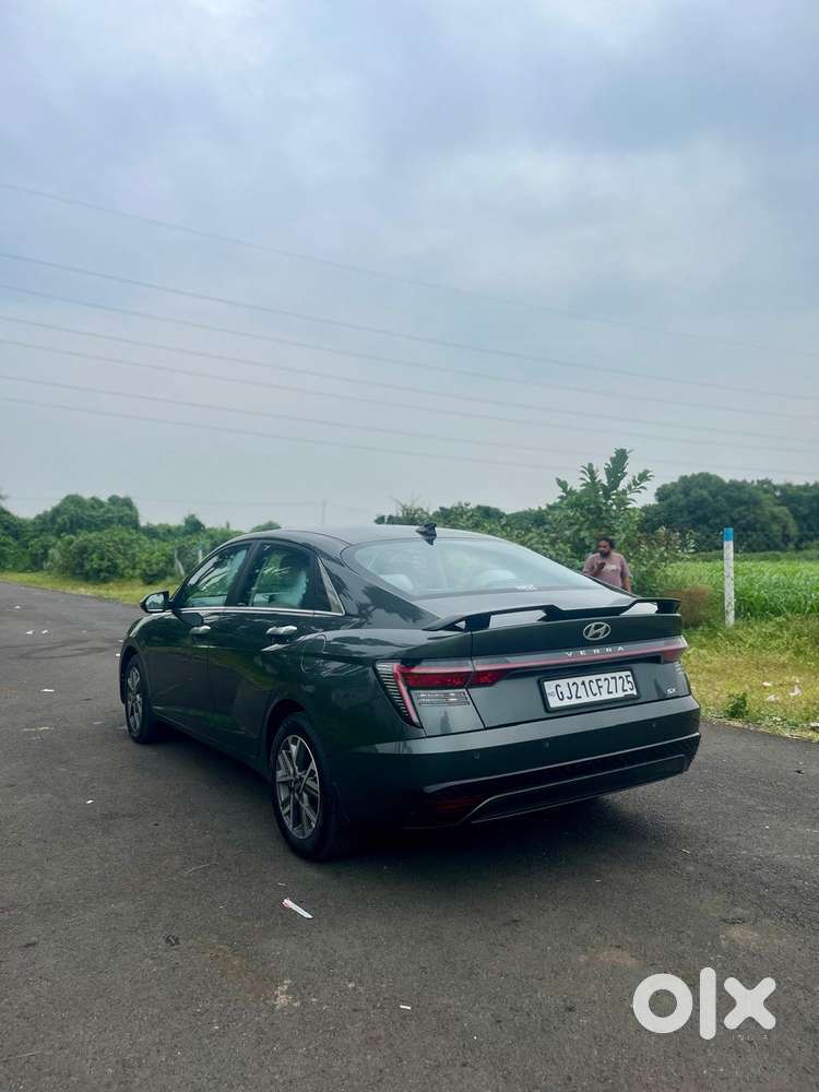 Hyundai Verna Sx Petrol At, 2025, Petrol