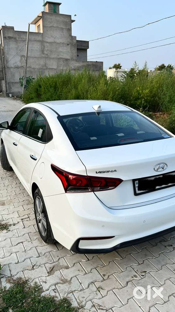 Hyundai Verna 2019 Petrol 32000 Km Driven