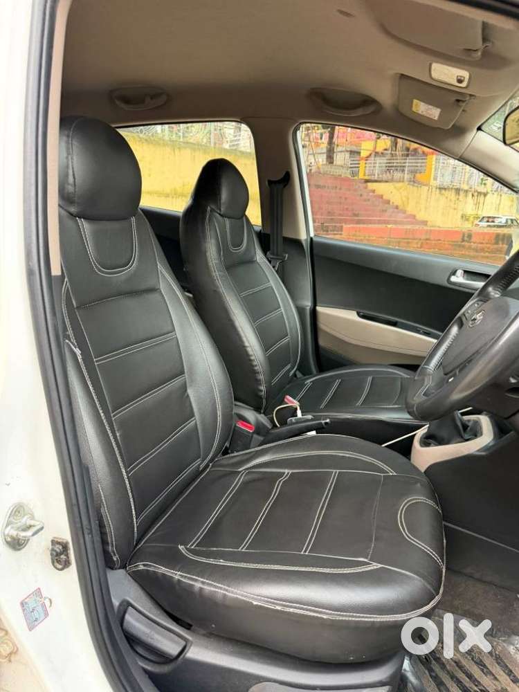 Hyundai Grand I10 Asta Option, 2017, Petrol