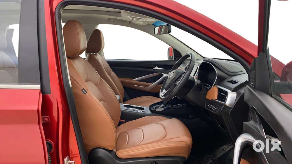 Mg Hector Plus 1.5 Sharp Turbo Cvt 6 Str, 2021, Petrol