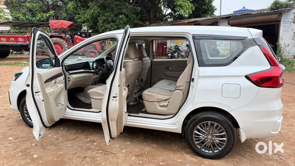 Maruti Suzuki Ertiga Zxi Plus Shvs, 2019, Petrol