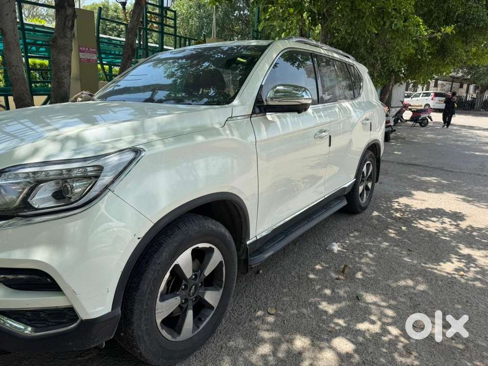Mahindra Diesel Car 2019