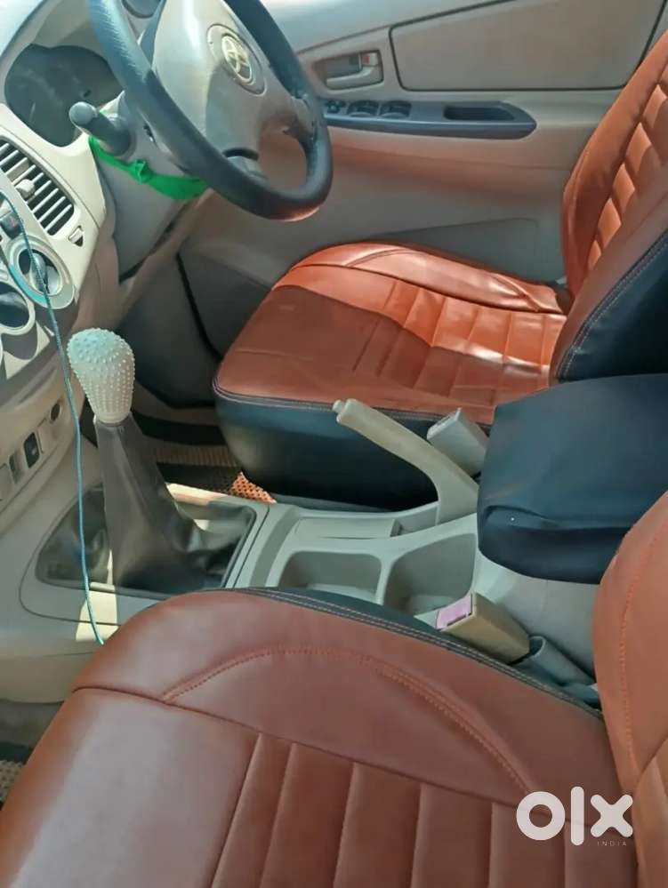 Toyota Innova 2009 Diesel Well Maintained