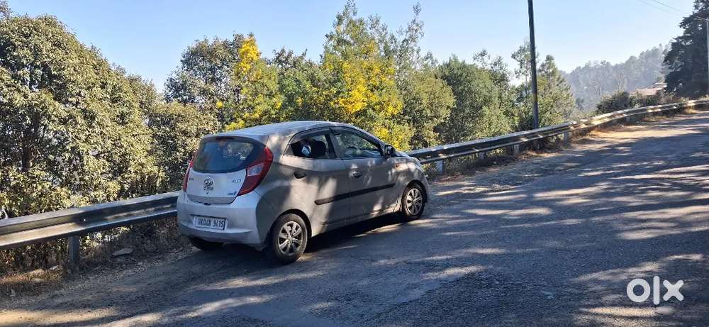 Hyundai Eon 2013 With 80% New Tyres 36000km Only