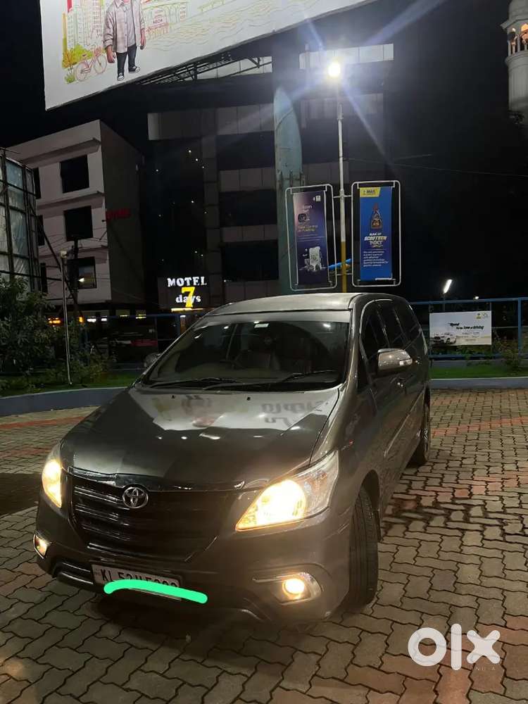 Toyota Innova Diesel 2012