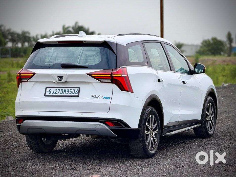 Mahindra Xuv700 2.2 Ax 7 Diesel At Luxury Pack Str Awd, 2021, Diesel