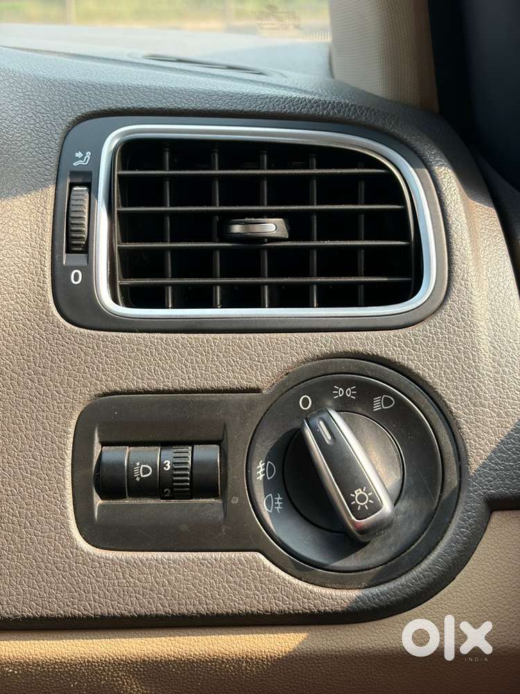 Vw Vento Automatic Petrol 2015