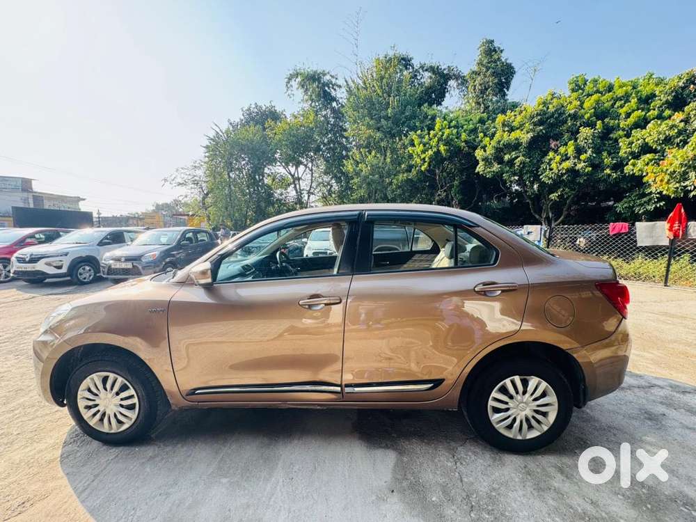 Maruti Suzuki Swift Dzire Vxi(o) Mt, 2019, Petrol