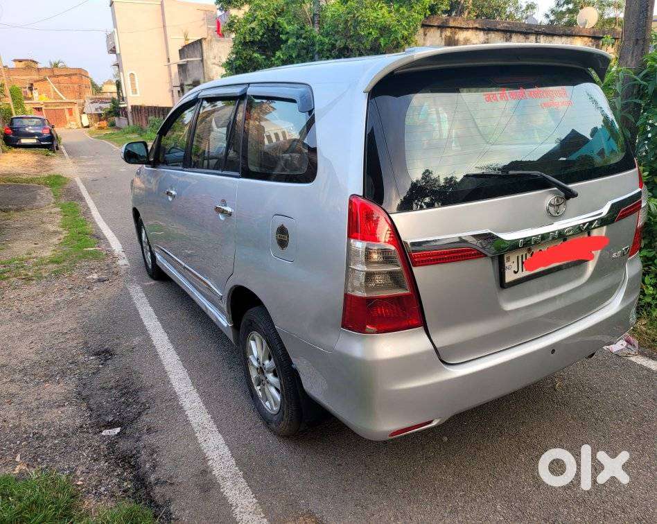 Toyota Innova 2.5 V 8 Str, 2015, Diesel