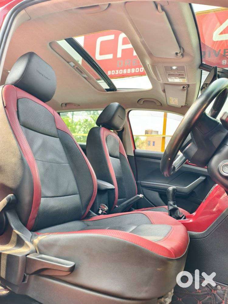 Skoda Kushaq Monte Carlo 1.0l Tsi Mt, 2024, Petrol