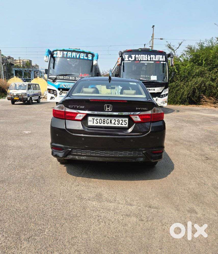 Honda City V Mt Sunroof, 2019, Petrol