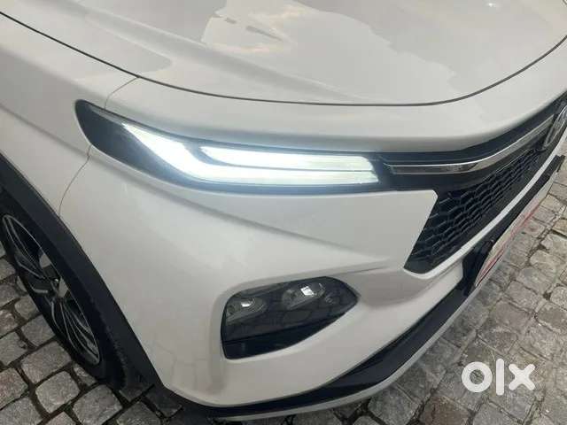 Toyota Urban Cruiser Taisor V 1.0 Petrol Mt, 2024, Petrol