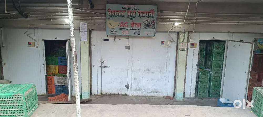 Fruits and vegetables cold chamber And Special  banana chamber