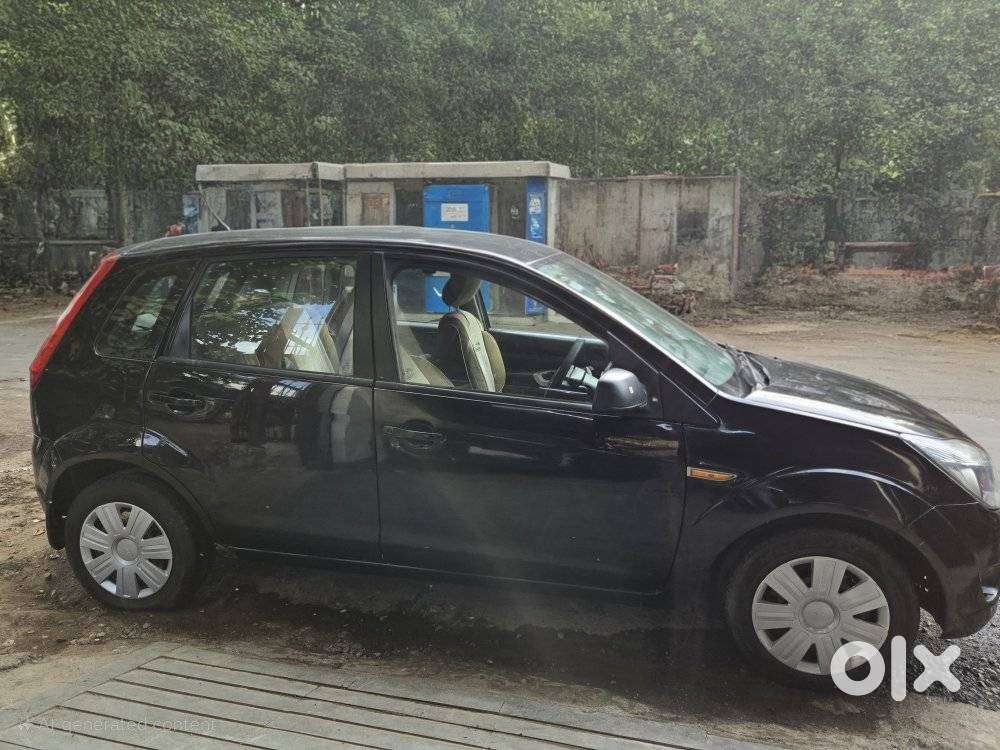Ford Figo Petrol Zxi, 2011, Petrol