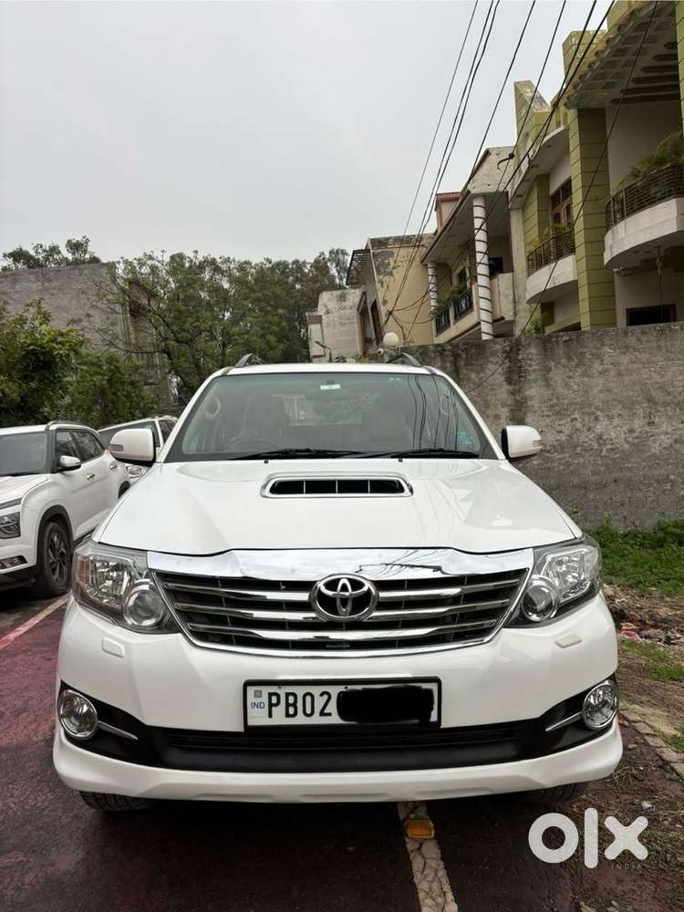 Toyota Fortuner Diesel 2014