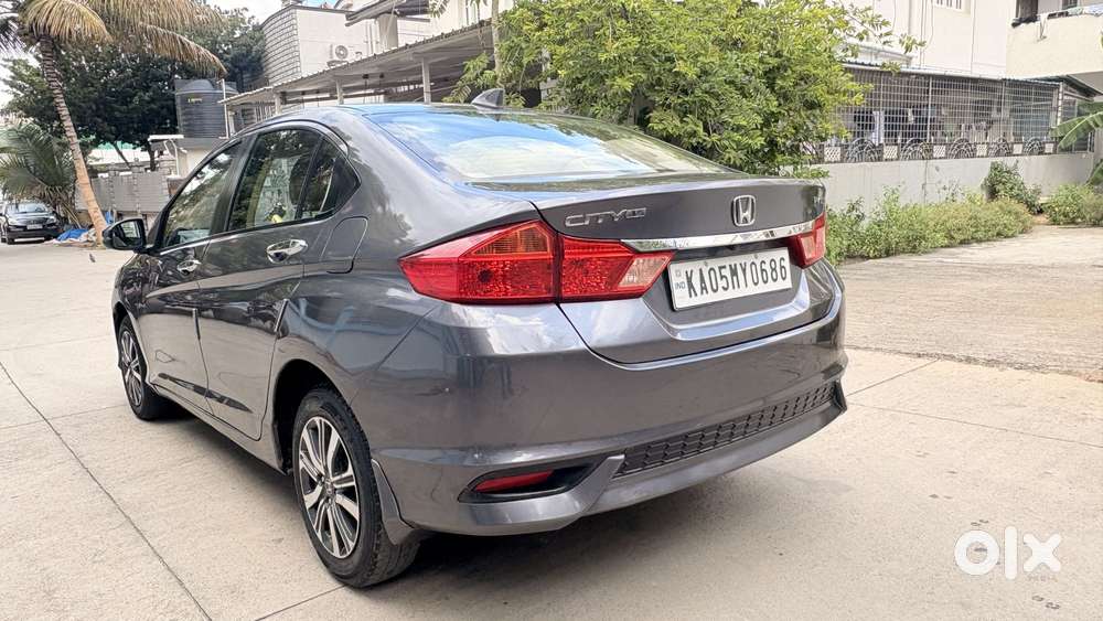 Honda City I-vtec V, 2018, Petrol