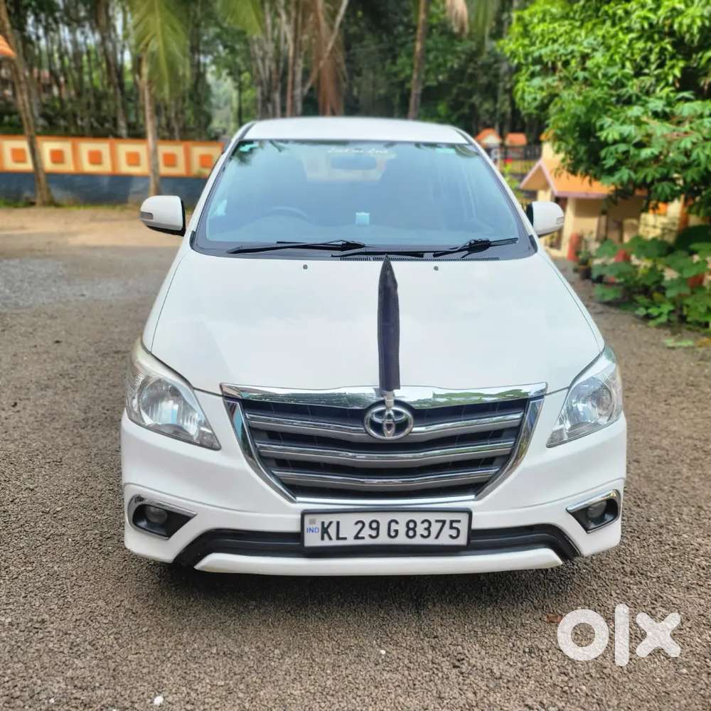 Toyota Innova 2.0 Vx 2013