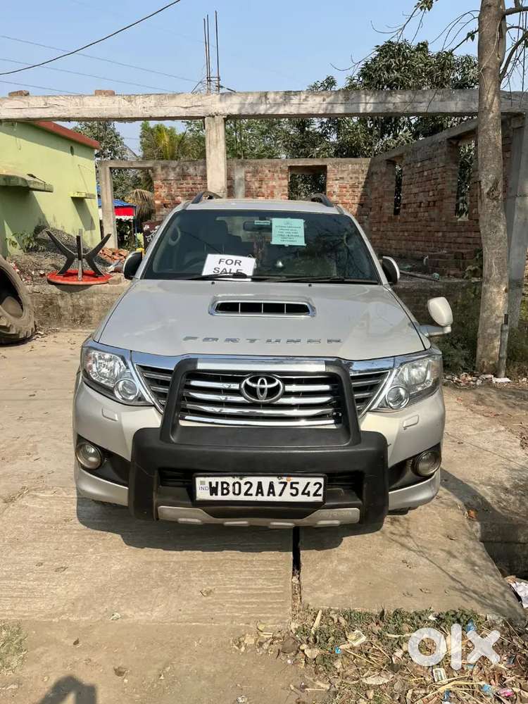 Toyota Fortuner 2012 Diesel 150000 Km Driven ,,