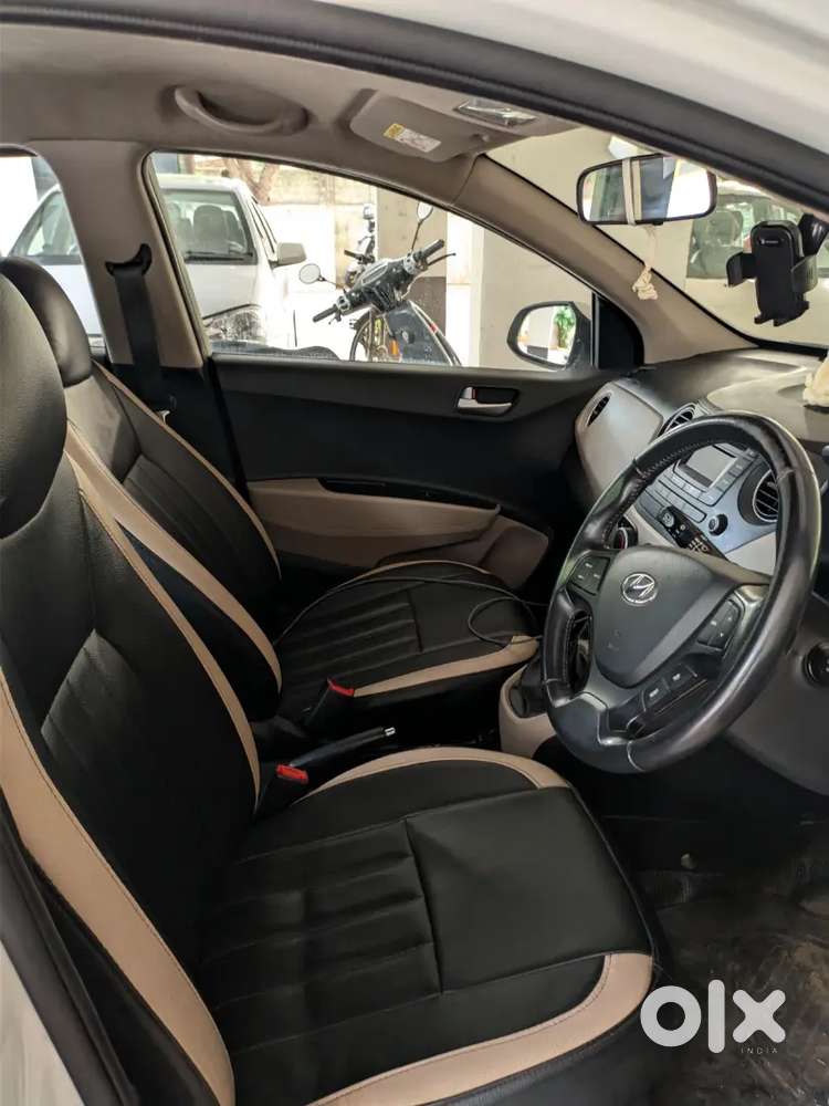 Hyundai Grand I10 Asta 1.2(o) 2015 Petrol Manual  Top Model
