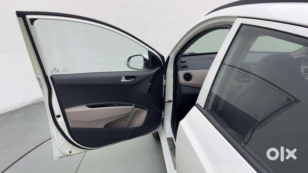 Hyundai Grand I10 [2017-2020] 1.2 Kappa Vtvt Sportz At, 2014, Petrol