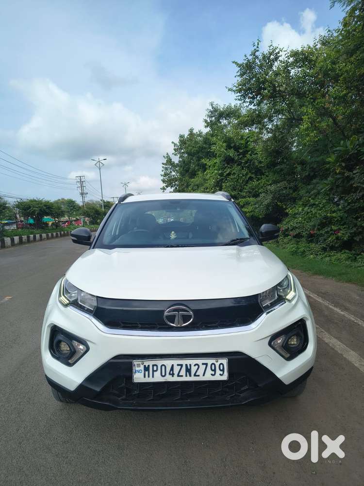 Tata Nexon 1.2 Revotron Xm (s), 2023, Diesel